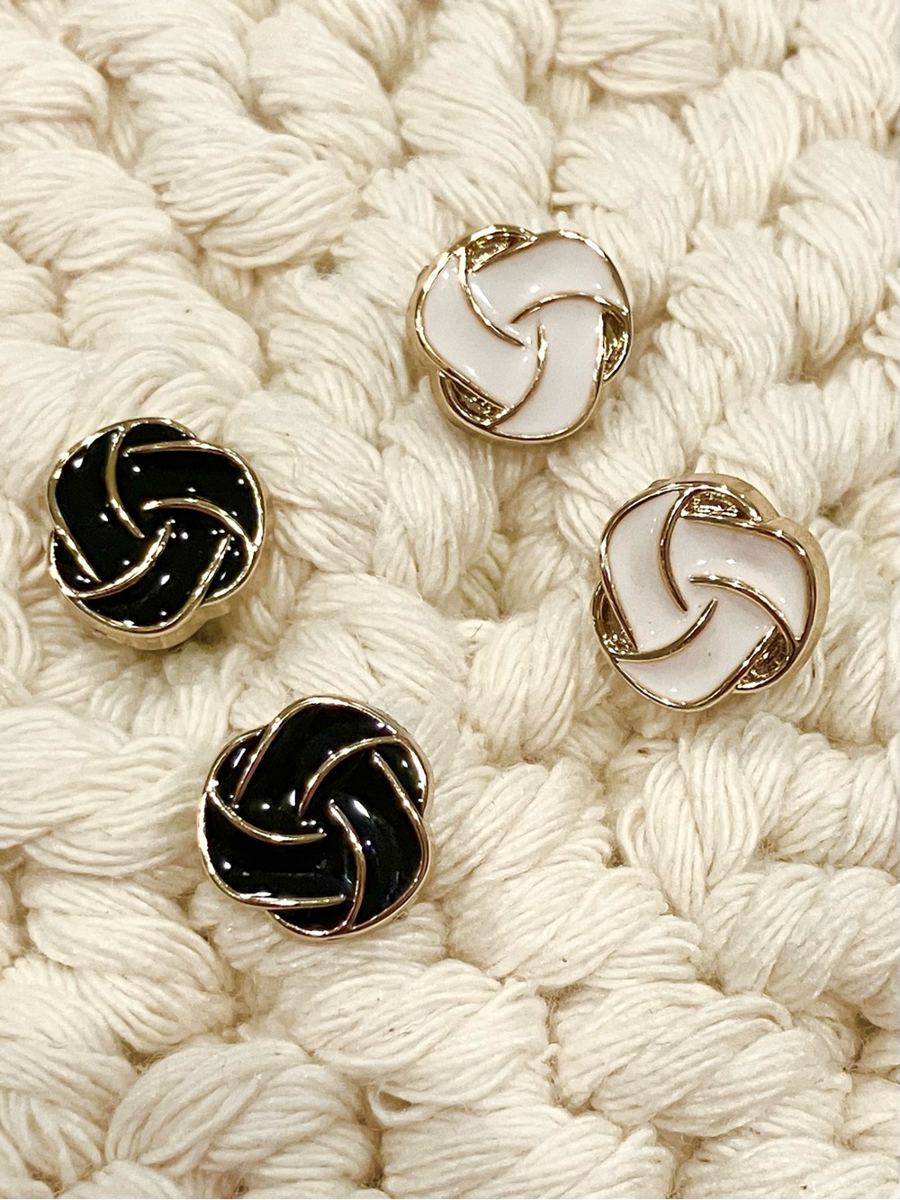Gold-Tone Black & White Knot Pin Set